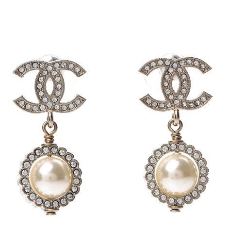 chanel long pearl earrings